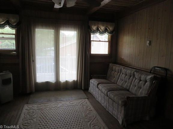 5th image of 4852 Monte Vista St