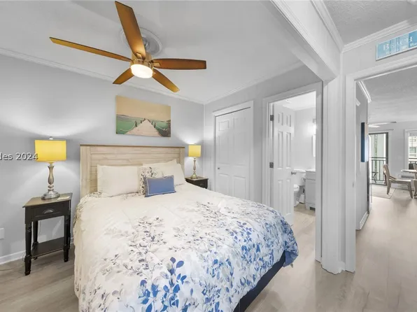 23 S Forest Bch #216, Hilton Head Island, SC 29928