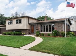 1950 Stockton Ave, Des Plaines, IL 60018