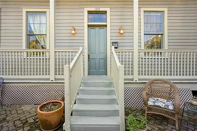 2 bed, 2.0 bath, 1117 sqft, $3,000 — Photo 2