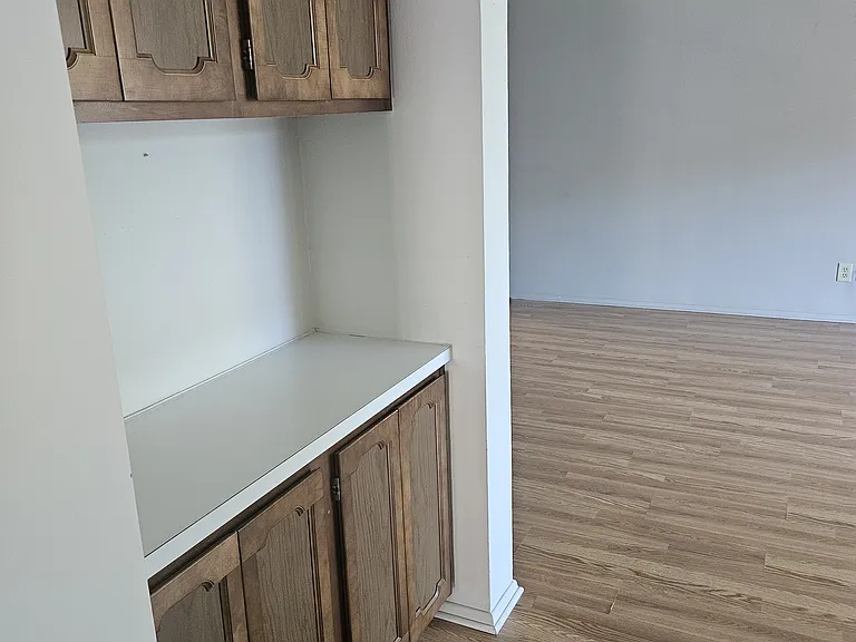 Luther House Apartments — Photo 5