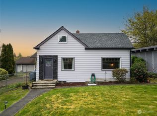 1725 6th St SW, Puyallup, WA 98371