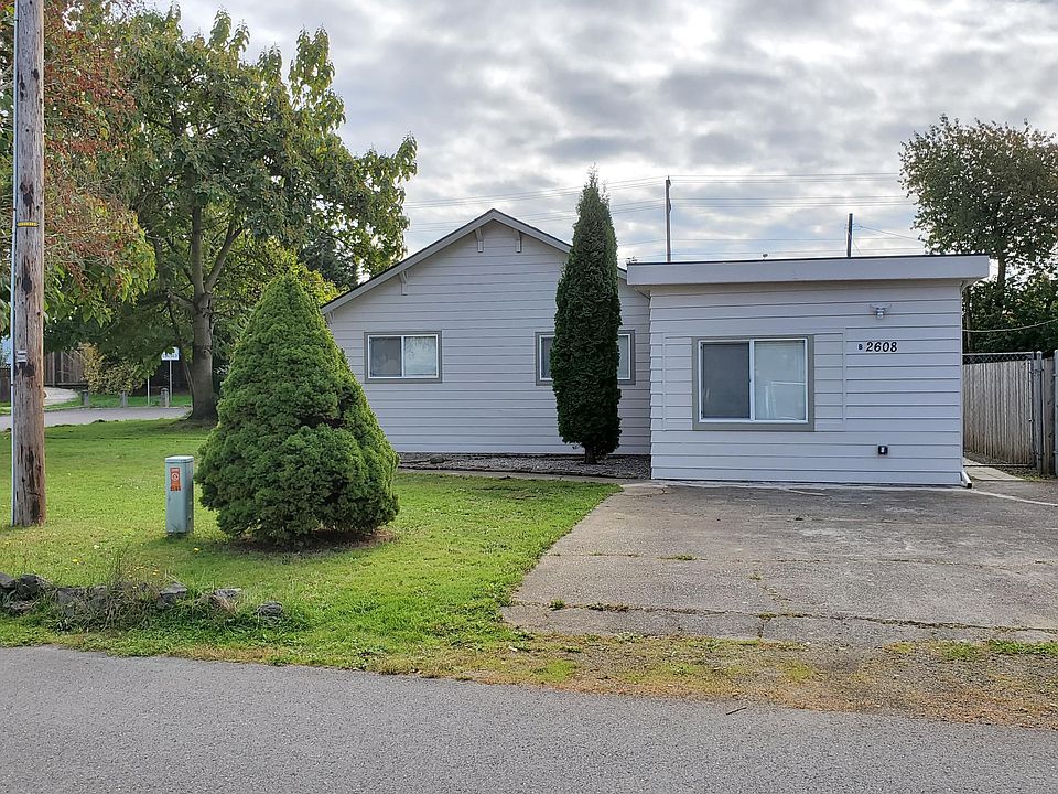 1st image of 2608 Unander Ave Unit B