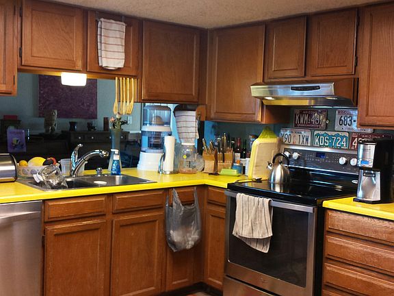 2nd image of 8811 N 105th Ln