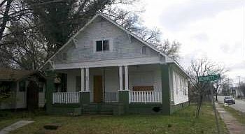 1st image of 2200 Bennett Ave