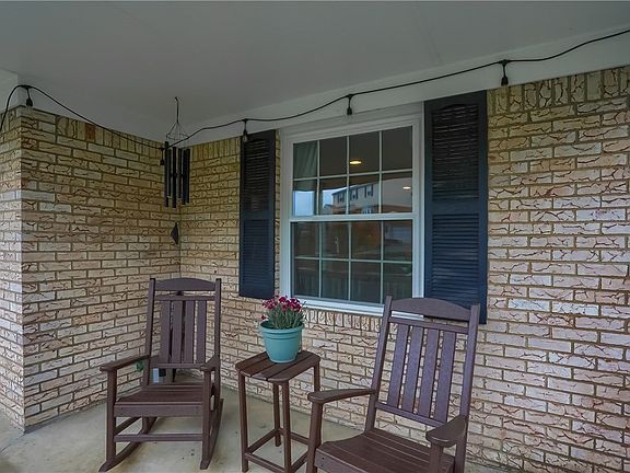 2nd image of 114 Lammert Dr