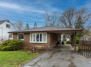 18 Glendale Rd, Belleville, ON K8P 4H5