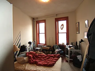 Rented by Joel Weisz, LREB