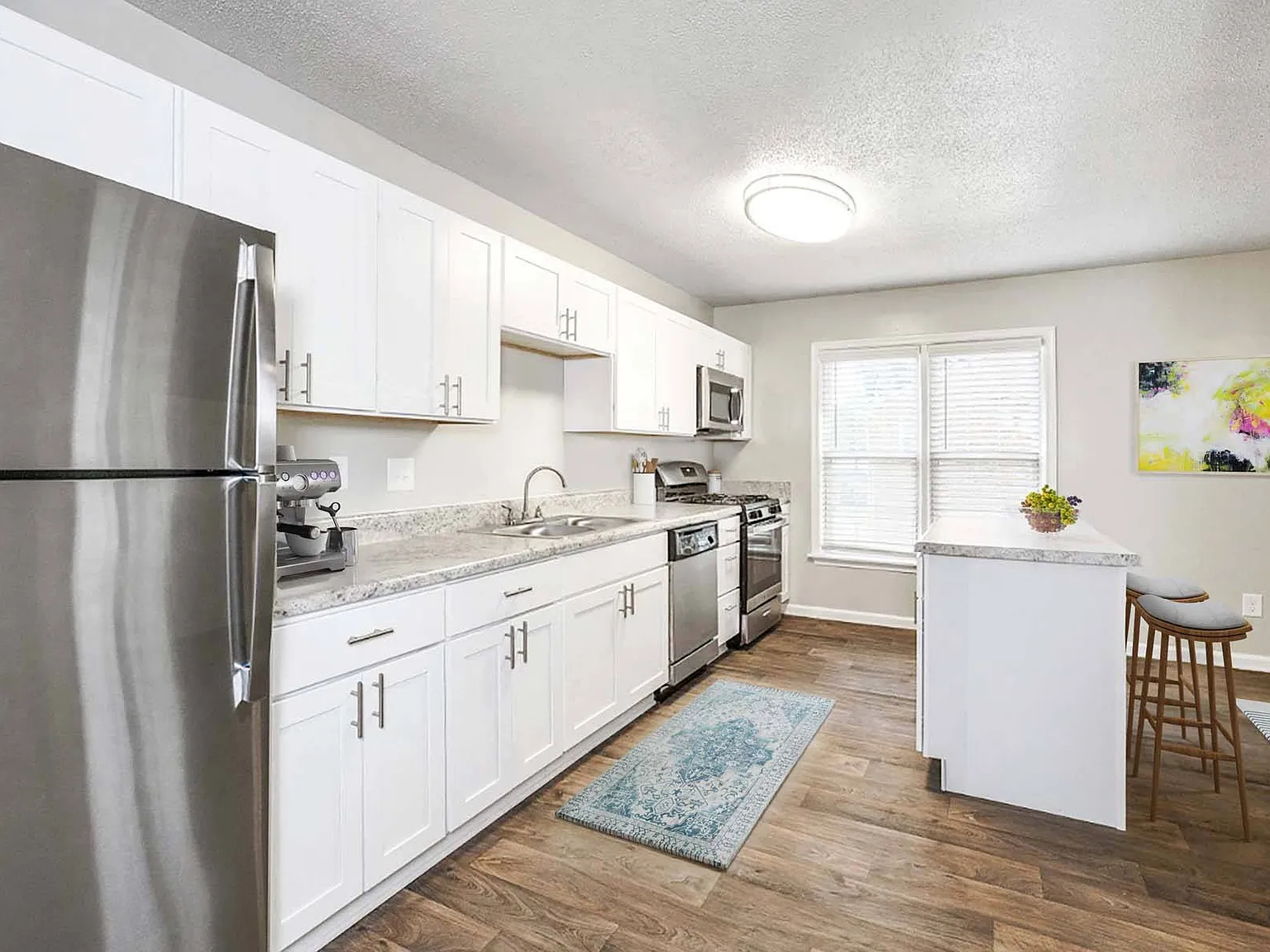 Hyde Park Townhomes — Photo 4