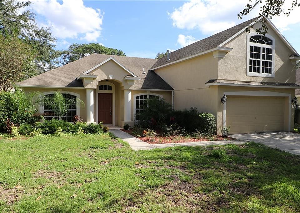 1st image of 807 Woodcarver Ln