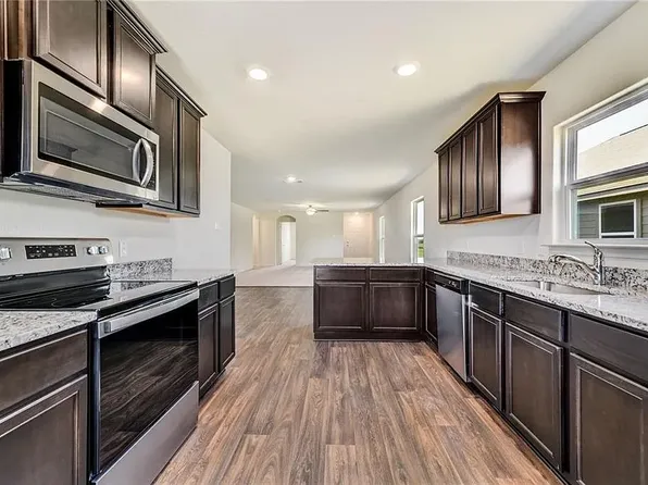 18216 Speculator Ln, Elgin, TX 78621