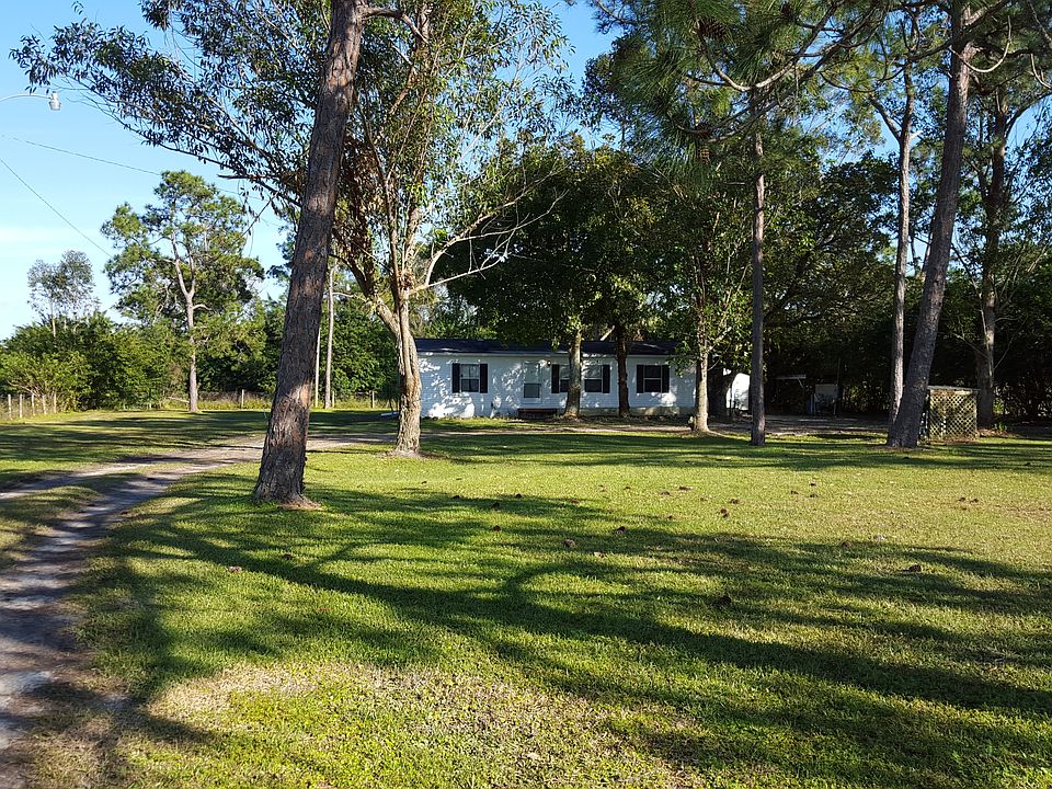 1st image of 20150 Williams Dr