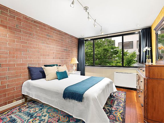 3rd image of 77 Bleecker St APT 113
