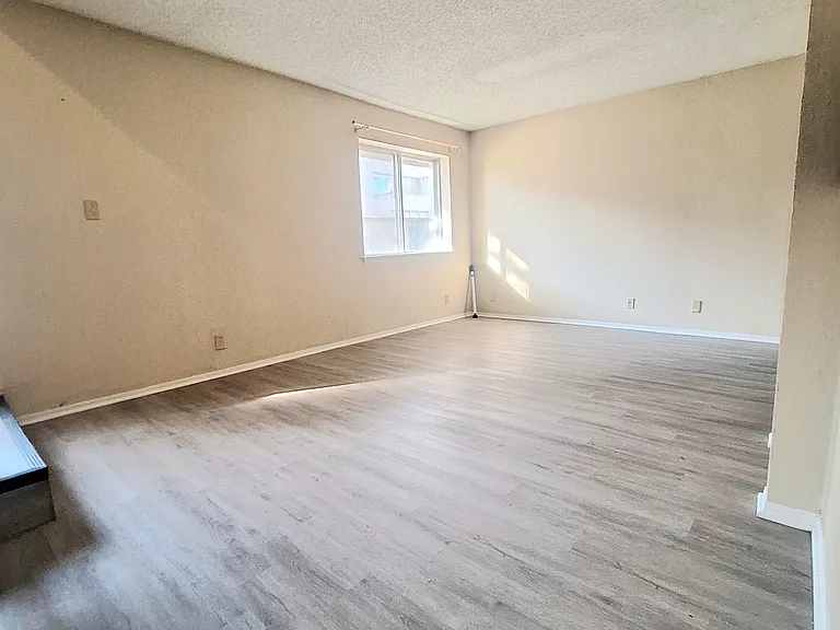 2217 E 66th Pl #910 — Photo 1