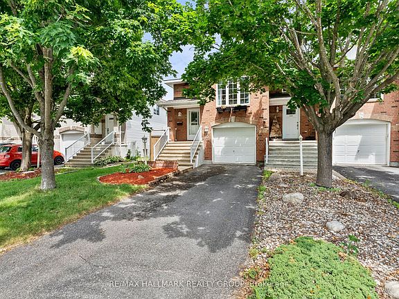2nd image of 70 Whalings Cir