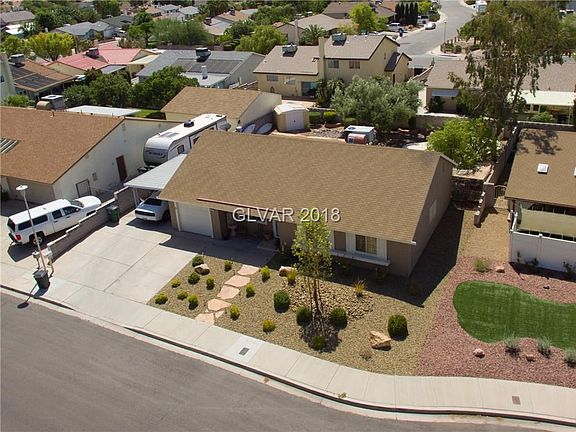 5th image of 1522 Della Ct