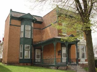 902 N Huron St, Toledo, OH 43604