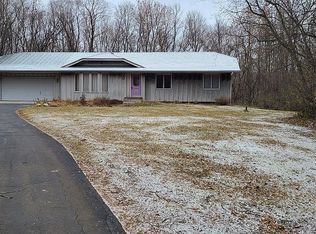 6410 Painters Cir, Mound, MN 55364