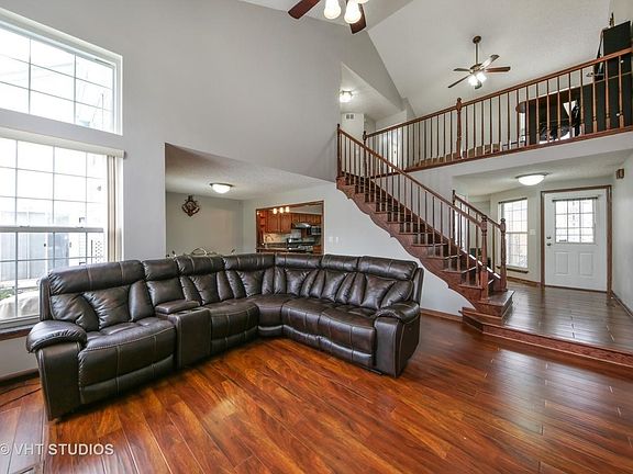 5th image of 616 Glenwood Ln