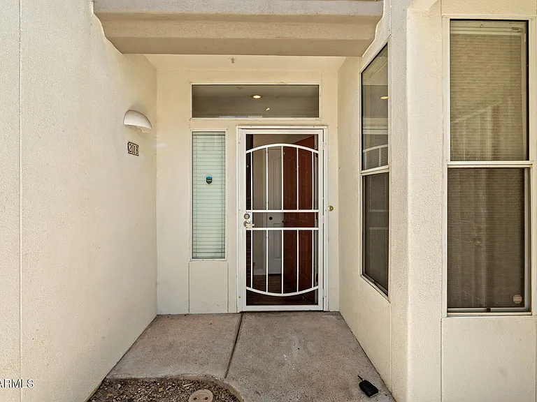2992 N Miller Rd #B201 — Photo 3