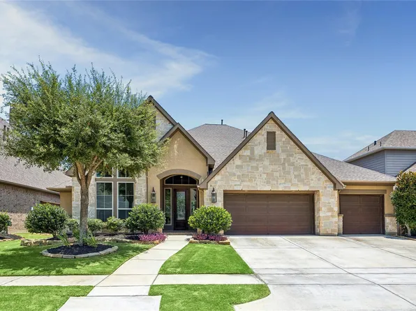 19506 Riverhill Row Ct, Cypress, TX 77433