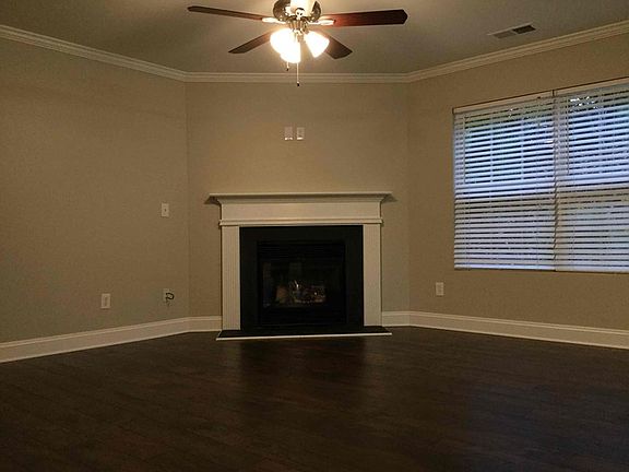 5th image of 15841 Circlegreen Dr