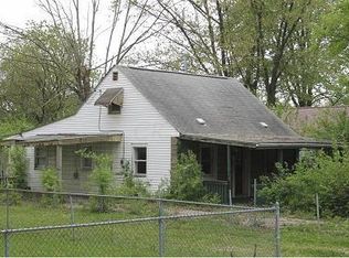 897 Lock Ave, Columbus, OH 43207