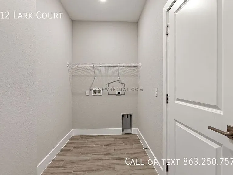 412 Lark Ct — Photo 24