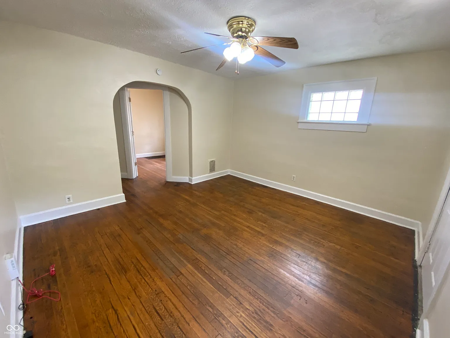 2 bed, 1.0 bath, 726 sqft, $999 — Photo 4