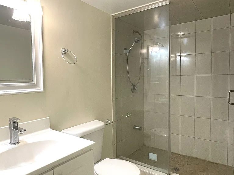 23 Vickers Rd #2-1 — Photo 13