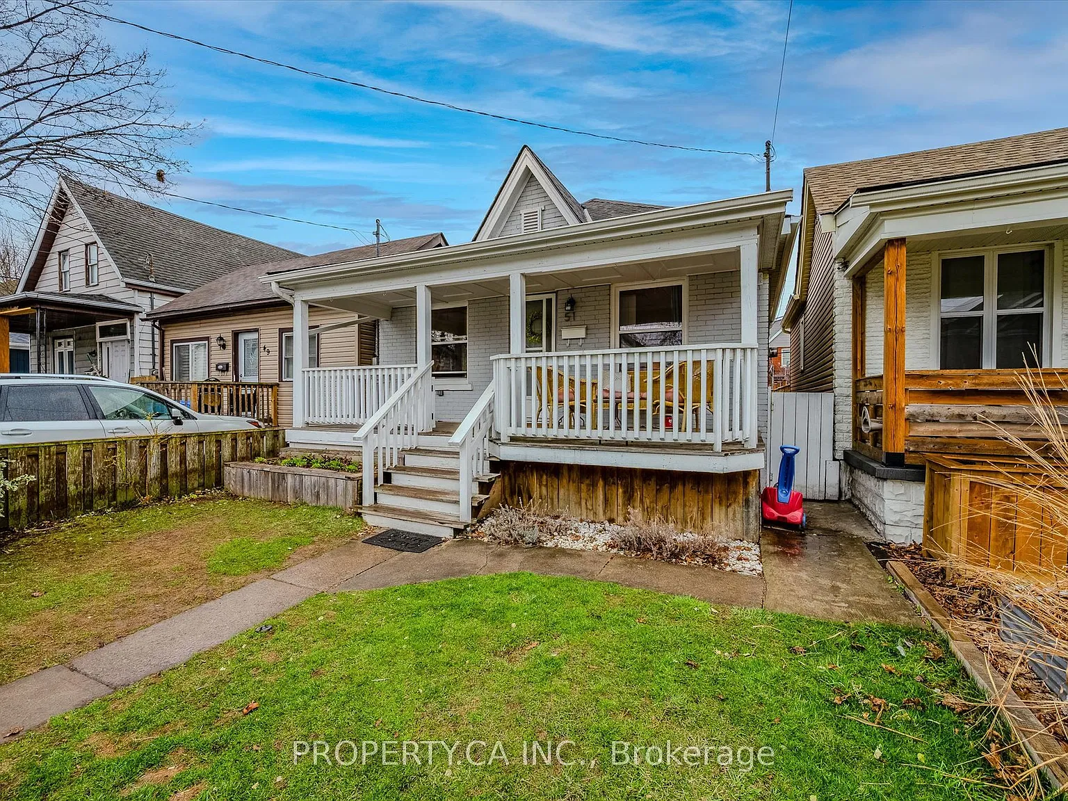 3 bed, $2,300 — Photo 3
