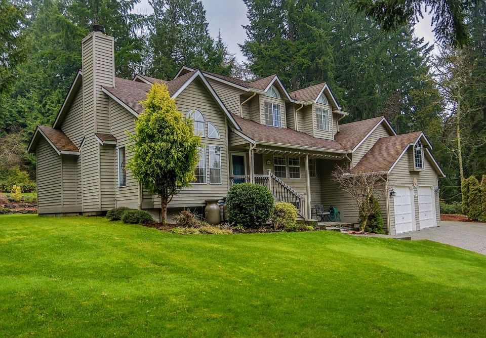 1st image of 4021 35th Ave