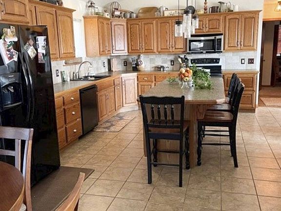5th image of 265964 E County Road 39
