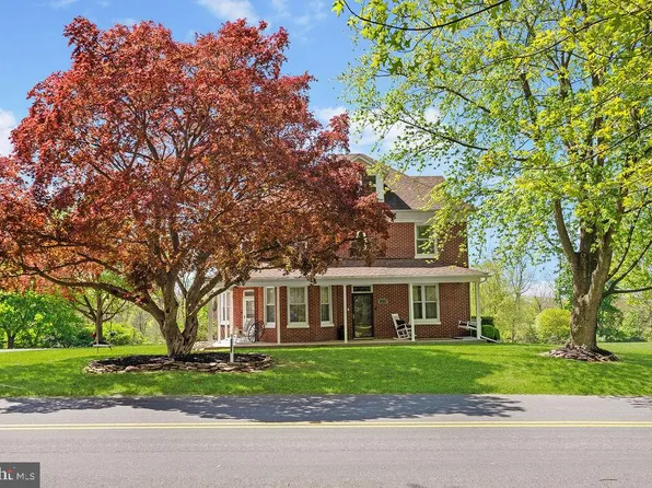 2478 Croll School Rd, York, PA 17403