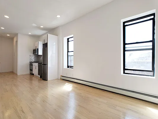 Rented by Citified Realty Group LLC | media 20