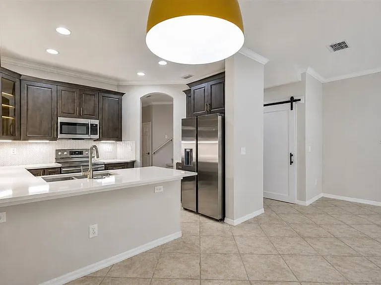 8169 Stone Leaf Ln — Photo 7