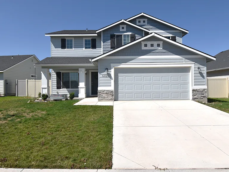 6825 S Allegiance Ave — Photo 2
