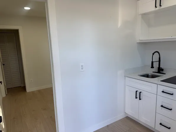 4548 18th Ave S Unit C, Saint Petersburg, FL 33711