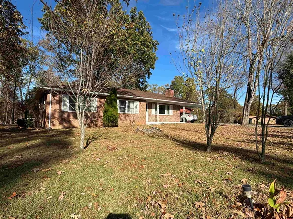 122 Walden Ln, Bull Shoals, AR 72619