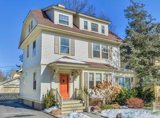 5 Mountain Pl, Montclair, NJ 07043