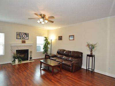 9800 Pagewood Ln APT 3604, Houston, TX, 77042