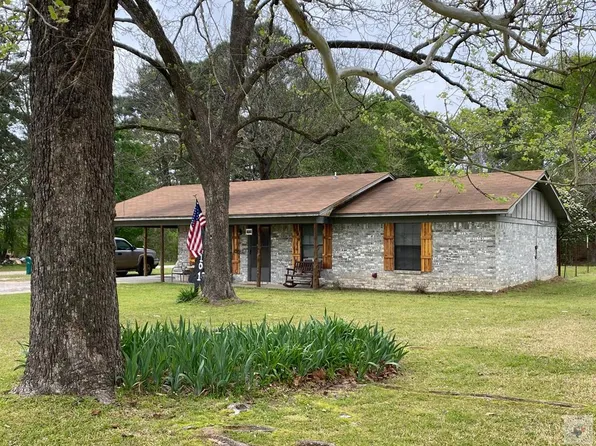 1101 E Front St, De Kalb, TX 75559