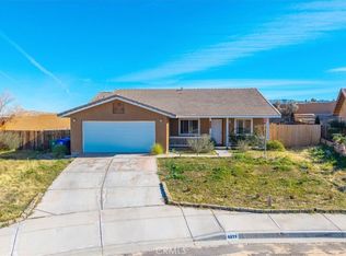 5279 Verenda Ave, Twentynine Palms, CA 92277