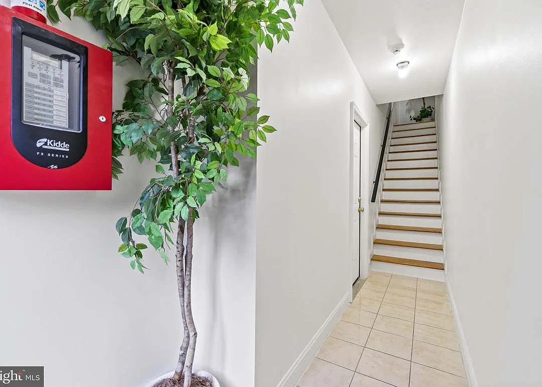 1 bed, $1,950 — Photo 1