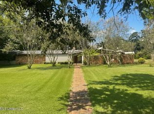 101 Riverside St, Vidalia, LA 71373