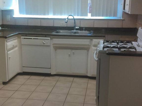 4th image of 6344 Longdale Dr