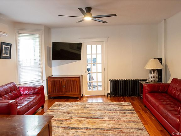 5th image of 4810 Robertson Street