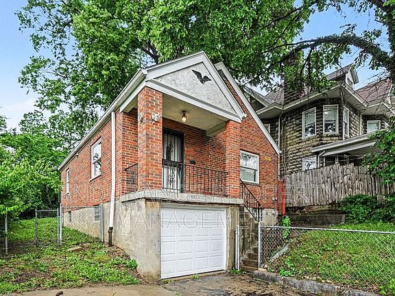 4th image of 937 Grand Ave