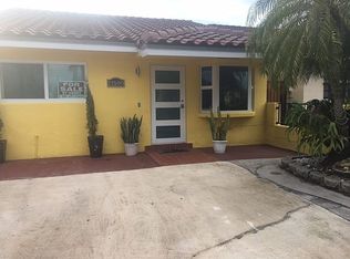 11500 NW 87th Ct, Hialeah Gardens, FL 33018