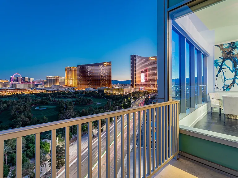 360 E Desert Inn Rd #1502 — Photo 43